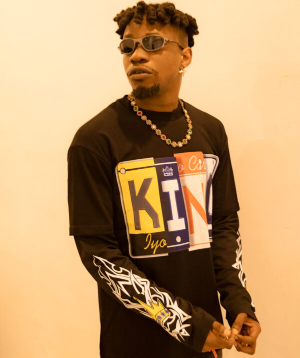 KING BLACK LONGSLEEVE