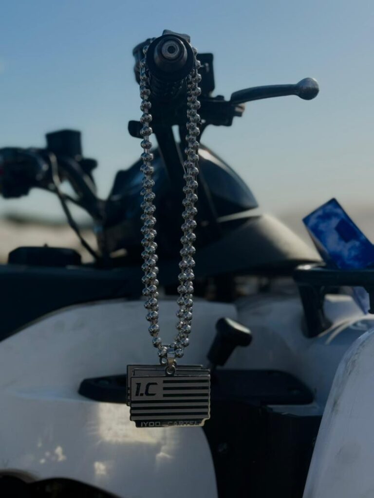 CARTEL CHAIN